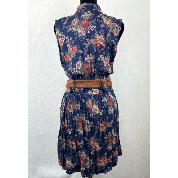 D’CLOSET • Floral Sleeveless Belted Mini Dress - Picture 4 of 14